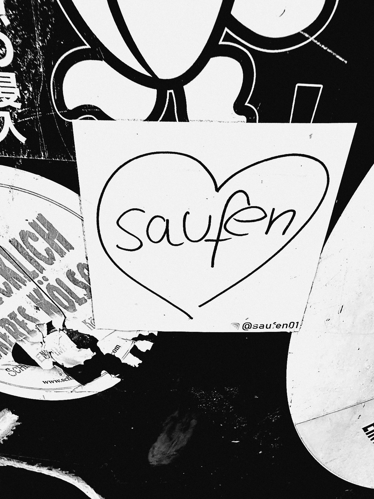Sticker mit handgezeichnetem Herz und Schriftzug